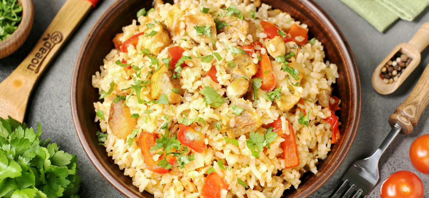 Рецепт ближневосточного плова с курицей и помидорами
